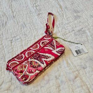 NWT Red & Pink Quilted Vera Bradley Wristlet - Rosy Posies